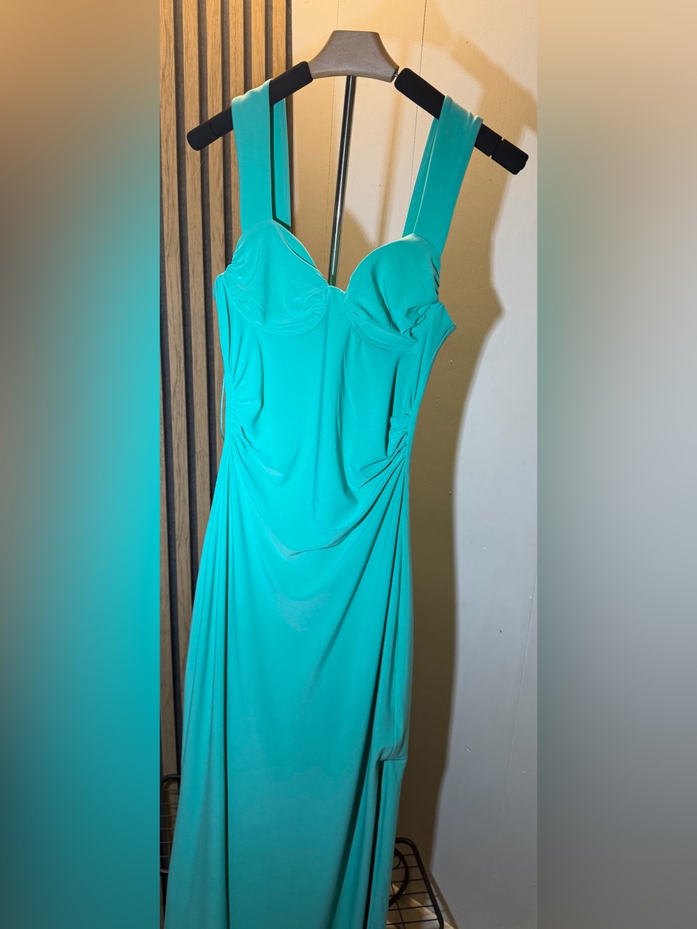 Express Aqua Sweetheart Maxi Dress - Picture 2 of 9